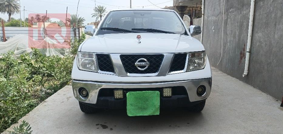 نيسان نافارا